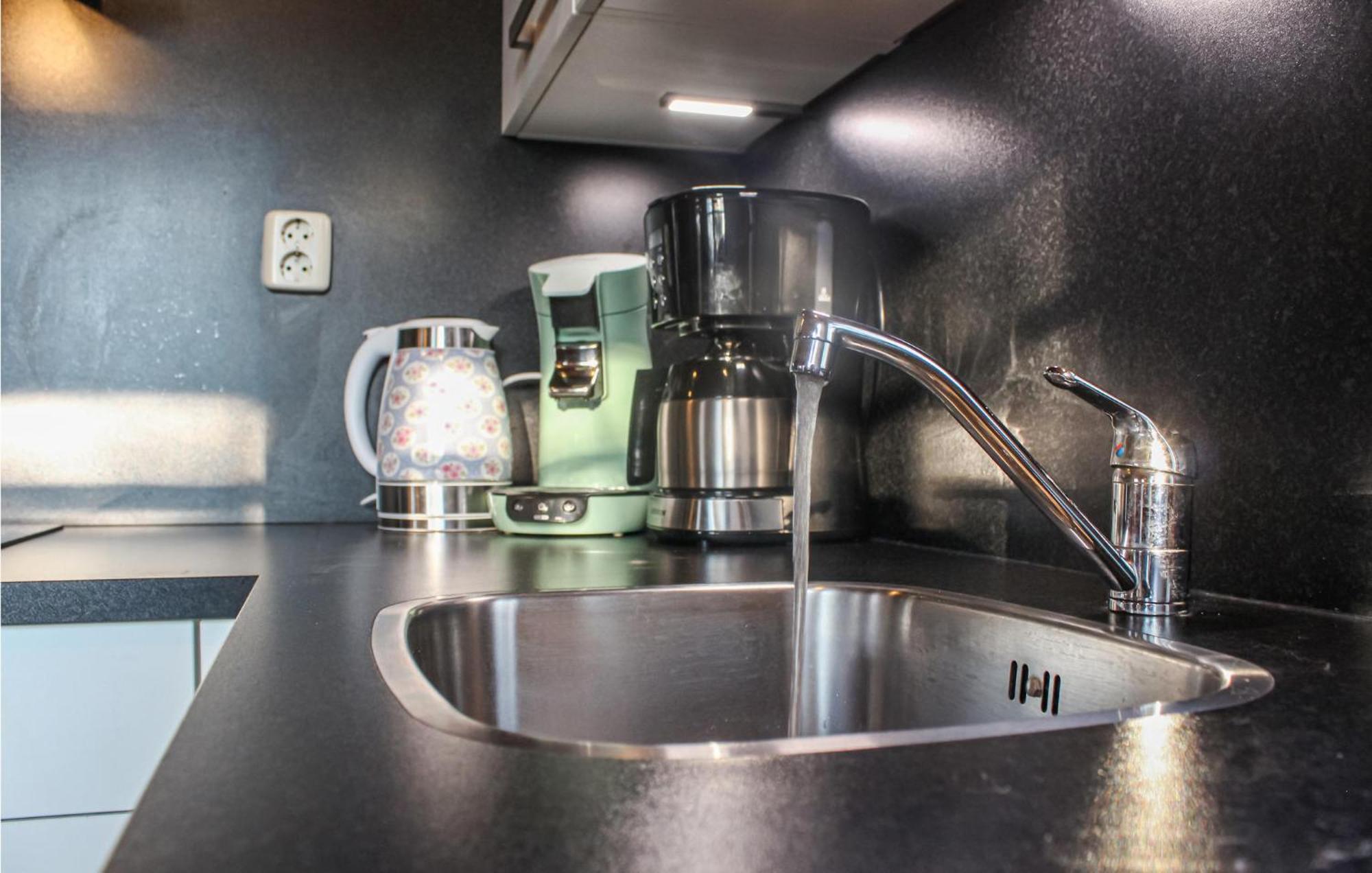 Awesome Home In Gramsbergen With Kitchen エクステリア 写真