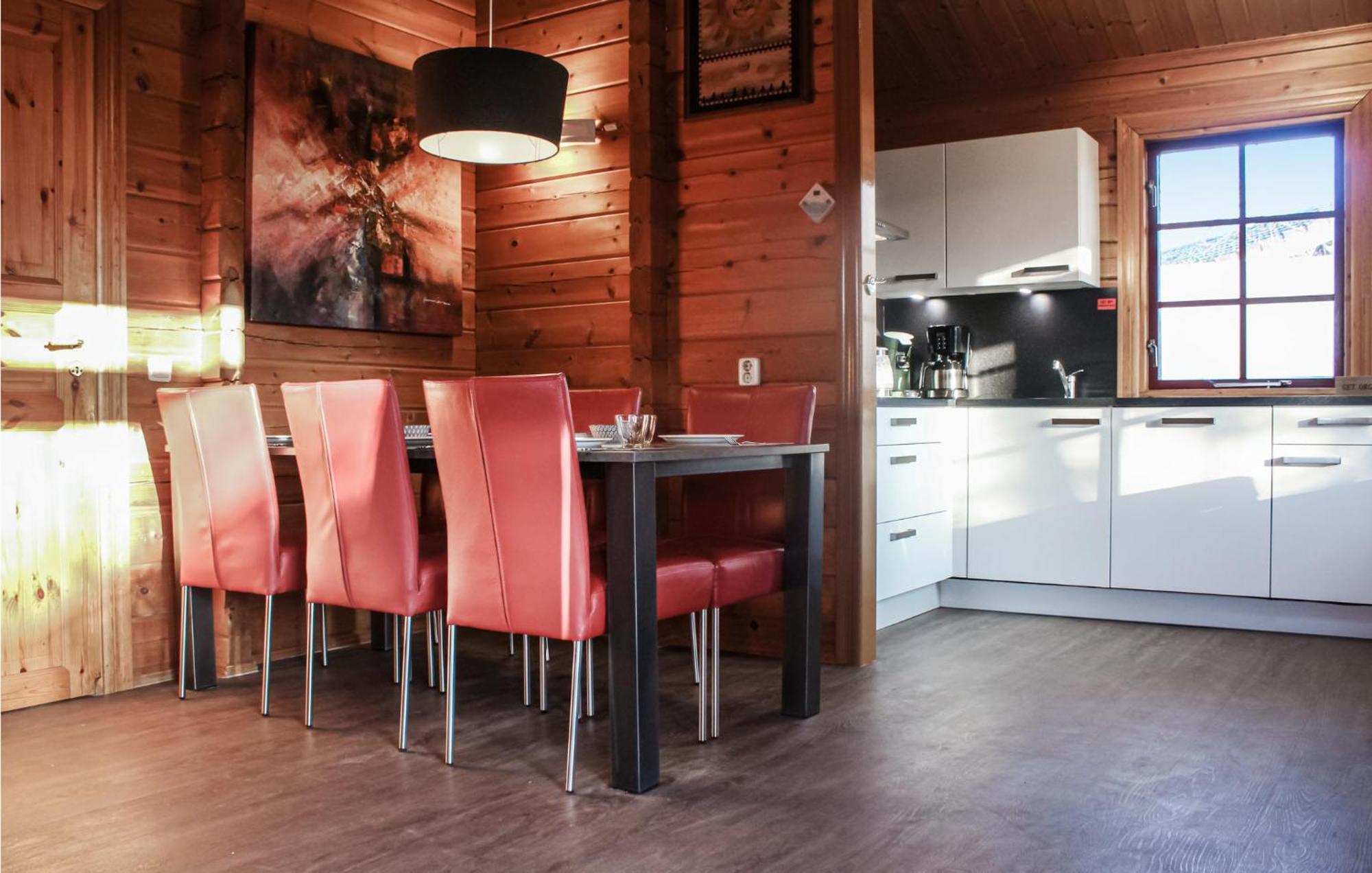 Awesome Home In Gramsbergen With Kitchen エクステリア 写真